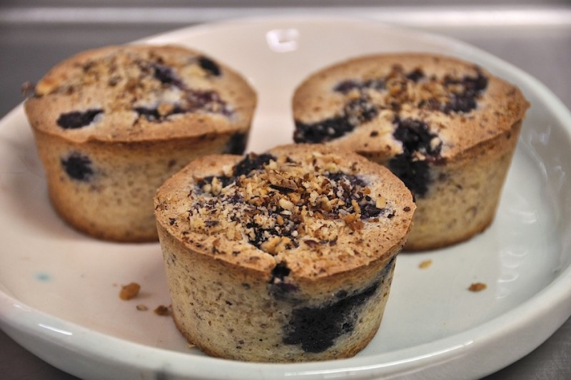 Imagen friands de avellana y arándanos